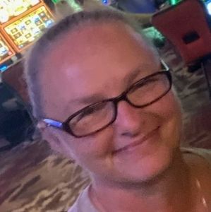 Meet your Posher, Sherry